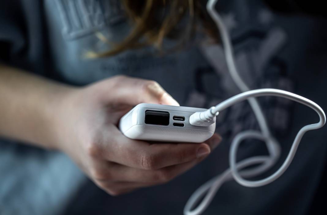İPHONE KULLANAN HERKESİ İLGİLENDİRİYOR: Bu gizli ayar sayesinde şarjınız uzun süre yetecek! 1